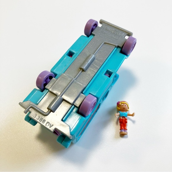 🌸 Polly Pocket | 1996 Flower Cafe On The Go - Picture 3 of 7